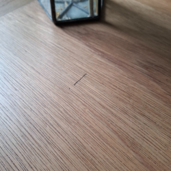 table basse en noyer et chêne