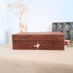 Boîte à thé ancienne Pagès en bois et laiton – Rénovée, 8 compartiments – Idée déco