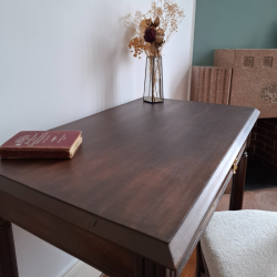 bureau et chaise